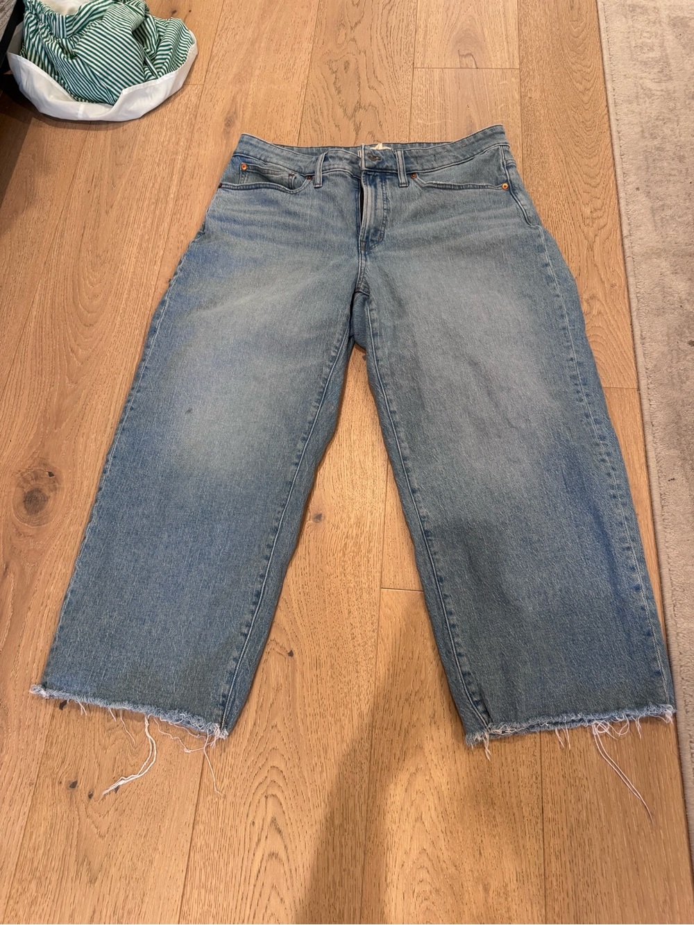 Madewell Light Blue Cropped Wide-Leg Jeans